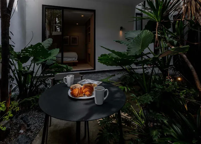 Capitalia Casa Calderon 1br Leafy Vibes W Patio *